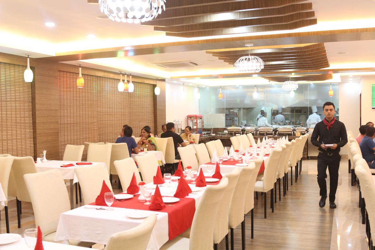 Hotel Harrison Palace Μπιρατναγκάρ Εξωτερικό φωτογραφία