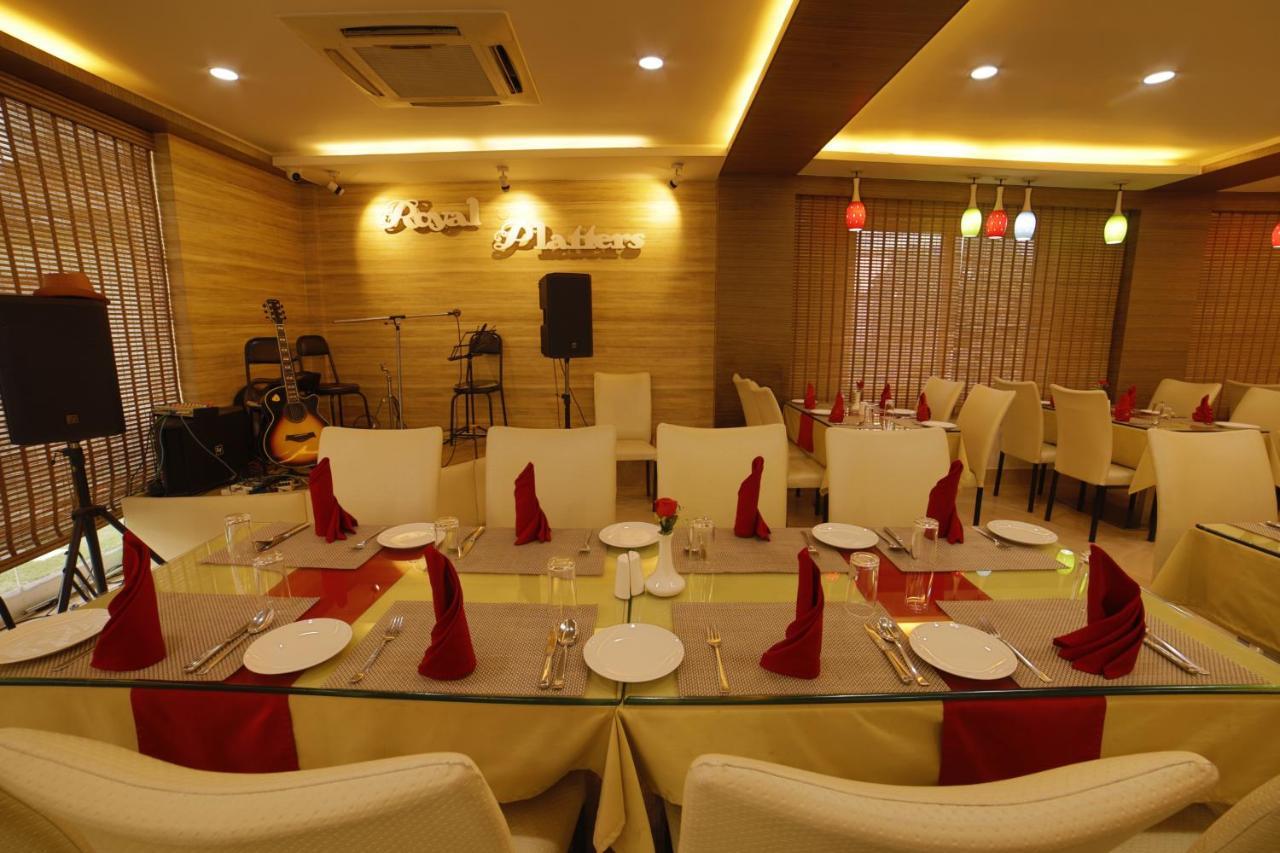 Hotel Harrison Palace Μπιρατναγκάρ Εξωτερικό φωτογραφία